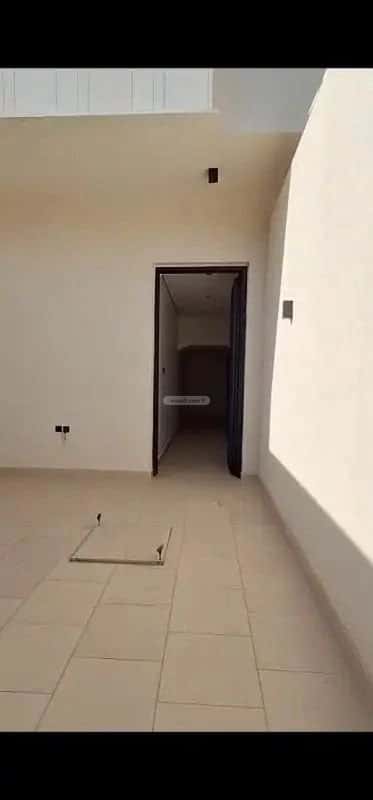Floor 220 SQM with 4 bedrooms الحزم، غرب الرياض، الرياض