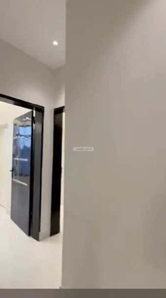 4 bedroom floor in Al Janadriyah