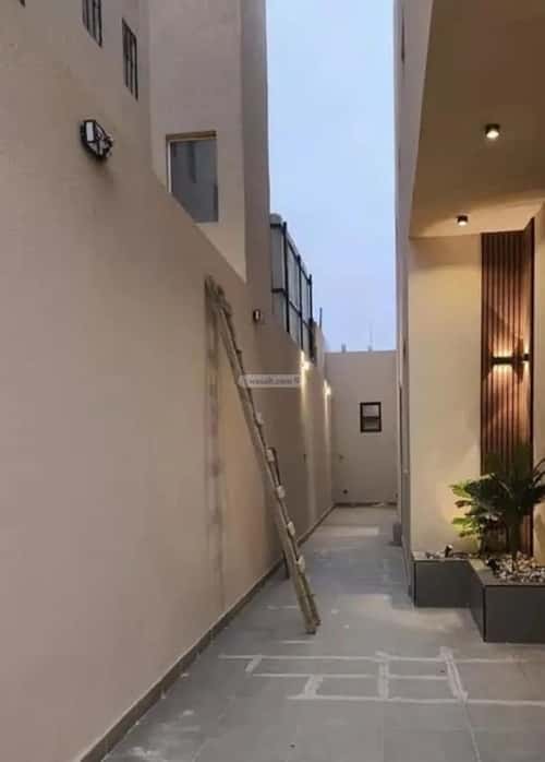 4 bedroom floor in Al Hazm