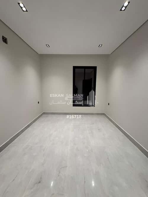 Floor 143 SQM with 6 bedrooms الندوة، شرق الرياض، الرياض