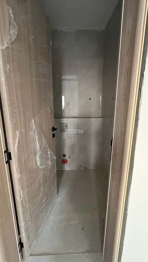 Villa 540 SQM Facing South on 20m Width Street Al-Mahdiyah, West Riyadh, Riyadh