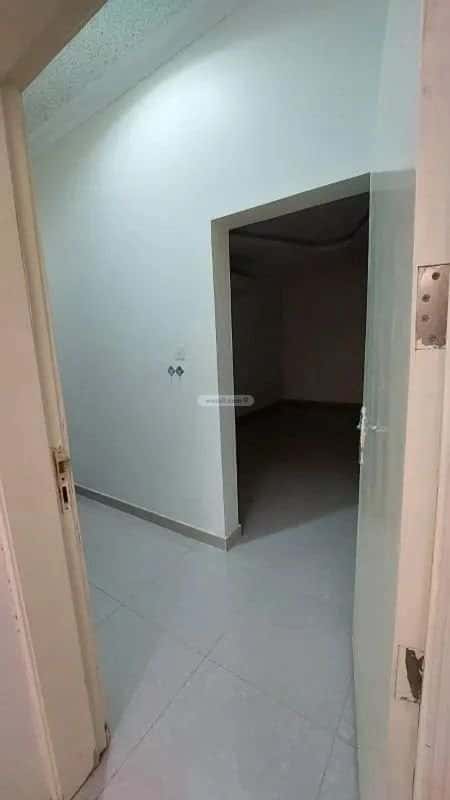 Apartment with 3 Bedrooms Al Bayan, East Riyadh, Riyadh