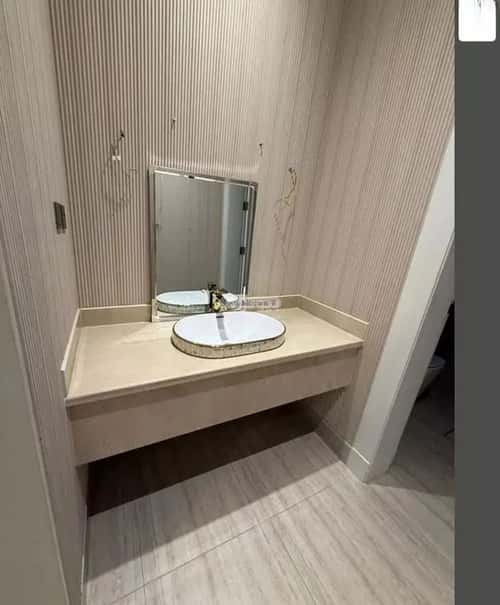 Floor 180 SQM with 4 Bedrooms Al-Nuzha, North Riyadh, Riyadh