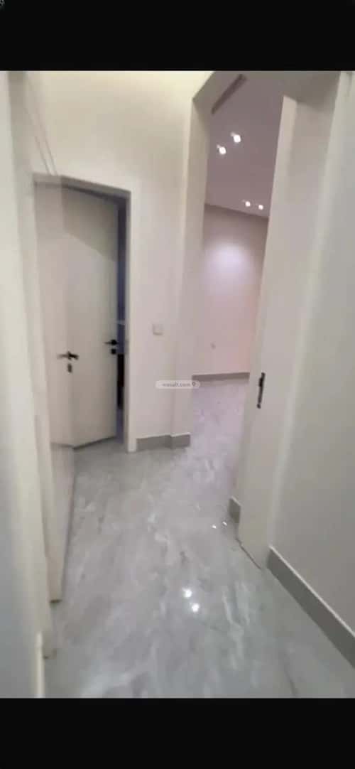 Floor 182 SQM with 5 bedrooms البيان، شرق الرياض، الرياض