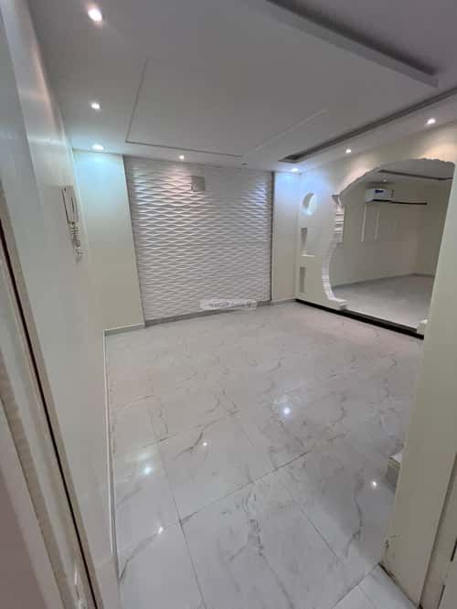 فيلا 200 متر مربع غربية على شارع 20م المهدية، غرب الرياض، الرياض