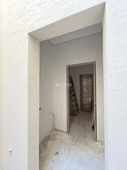 6 bedroom villa in Al Mahdiyyah