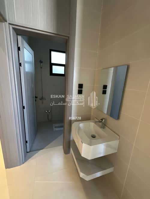 شقة ب 7 غرف النخيل، بريدة