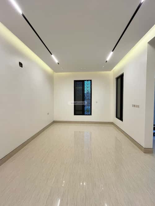 7 bedroom villa in Al Mahdiyyah