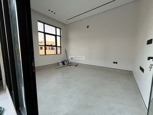 Villa 450 SQM Facing East on 20m Width Street Al-Mahdiyah, West Riyadh, Riyadh