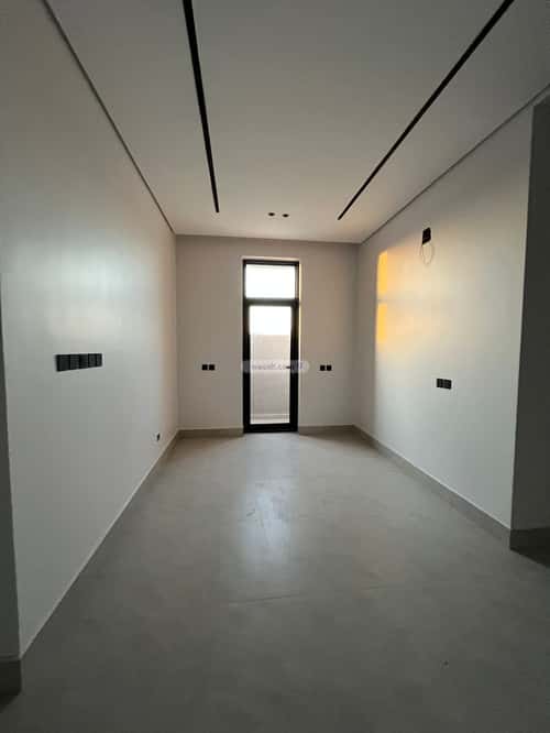 Villa 450 SQM Facing East on 20m Width Street Al-Mahdiyah, West Riyadh, Riyadh