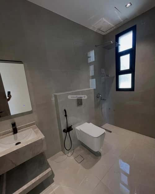 فيلا 337.5 متر مربع شمالية على شارع 15م النرجس، شمال الرياض، الرياض