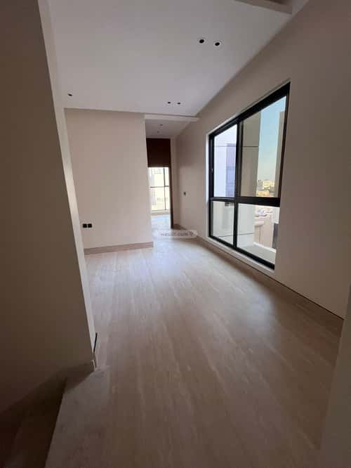 فيلا 331.36 متر مربع شرقية على شارع 20م المهدية، غرب الرياض، الرياض