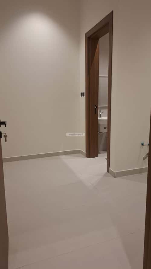 Floor 199.52 SQM with 3 Bedrooms Al-Muanisiyah, East Riyadh, Riyadh