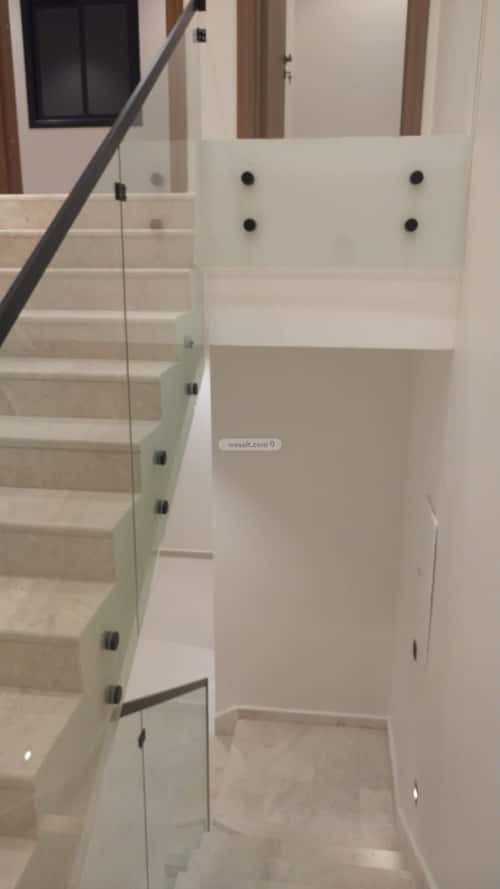 Floor 199.52 SQM with 3 Bedrooms Al-Muanisiyah, East Riyadh, Riyadh