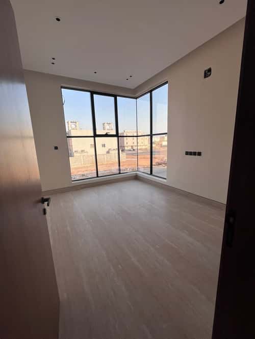 5 bedroom villa in Al Mahdiyyah