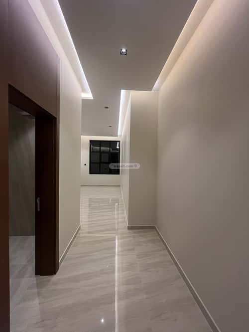 Building 900 SQM Facing North Al-Mahdiyah, West Riyadh, Riyadh