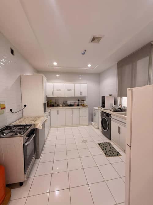 Apartment with 5 Bedrooms Twaeeq, West Riyadh, Riyadh