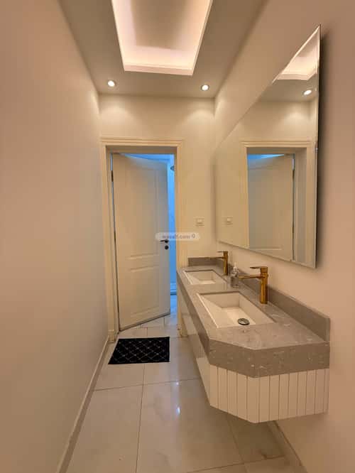 Apartment with 5 Bedrooms Twaeeq, West Riyadh, Riyadh