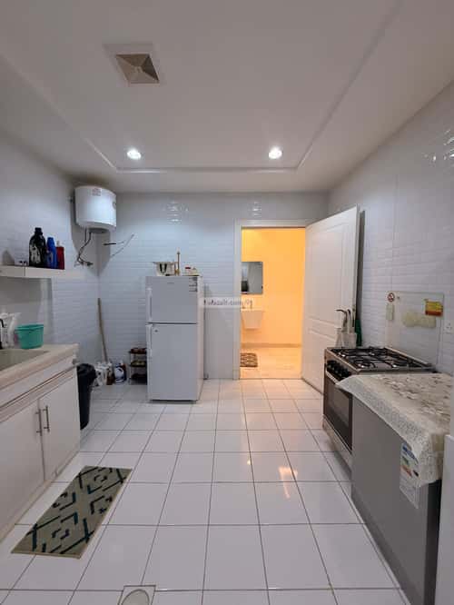 شقة ب 5 غرف طويق، غرب الرياض، الرياض