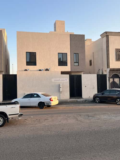 فيلا 359.8 متر مربع شمالية على شارع 24م الملك فهد، المدينة المنورة