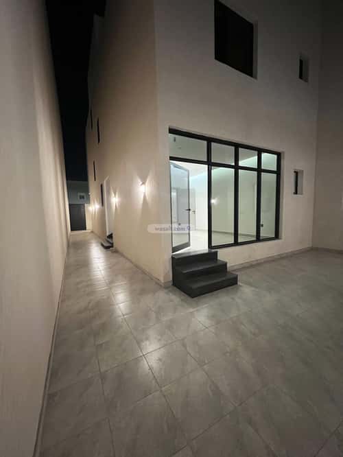 Villa 359 SQM Facing North on 24m Width Street Al Malqa, Madinah