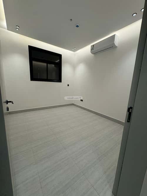 Apartment with 4 Bedrooms Ar-Rimal, East Riyadh, Riyadh