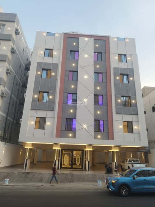 Building 460 SQM with 6 Floors Facing North Al Bawadi, North Jeddah, Jeddah
