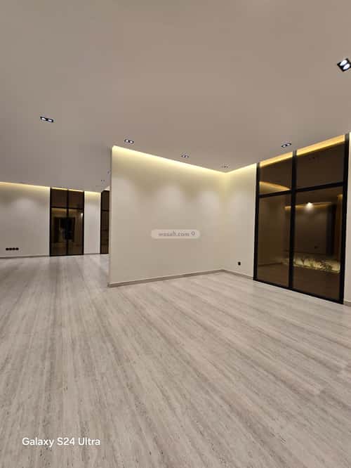 فيلا 366 متر مربع جنوبية على شارع 12م الشراع، شمال جدة، جدة