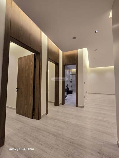 فيلا 366 متر مربع جنوبية على شارع 12م الشراع، شمال جدة، جدة