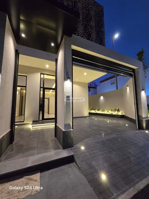 فيلا 366 متر مربع جنوبية على شارع 12م الشراع، شمال جدة، جدة