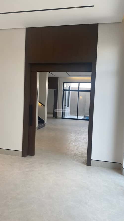 Villa 450 SQM Facing South on 20m Width Street Al-Mahdiyah, West Riyadh, Riyadh