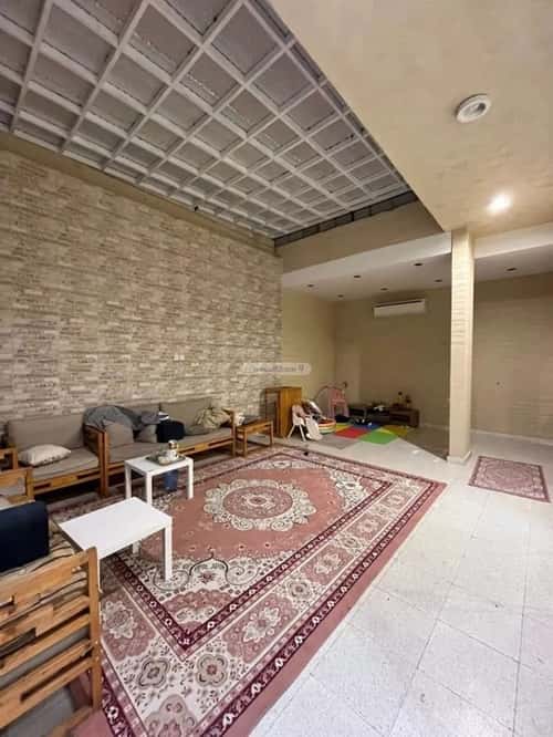 6 bedroom villa in Al Mahdiyyah