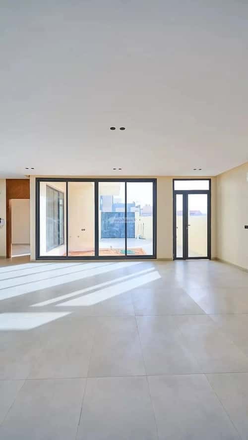 7 bedroom villa in Al Mahdiyyah