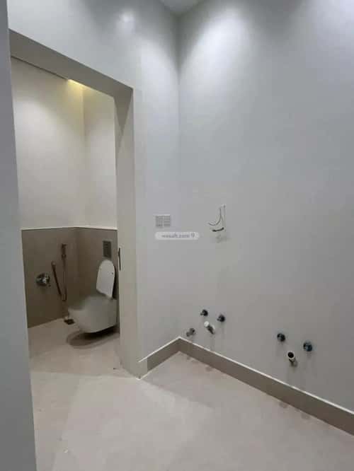 6 bedroom villa in Al Mahdiyyah