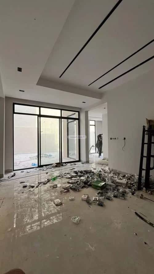 4 bedroom villa in Al Mahdiyyah