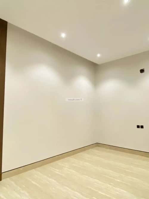 6 bedroom villa in Al Mahdiyyah