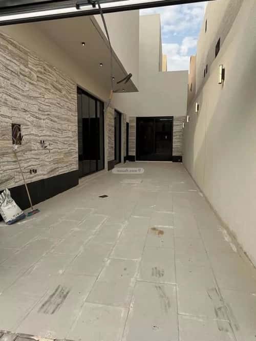 6 bedroom villa in Al Mahdiyyah