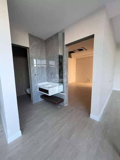 4 bedroom villa in Al Mahdiyyah