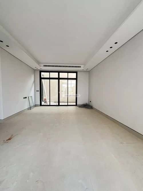 5 bedroom villa in Al Mahdiyyah