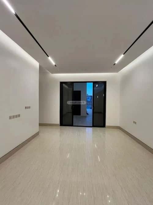 6 bedroom villa in Al Mahdiyyah