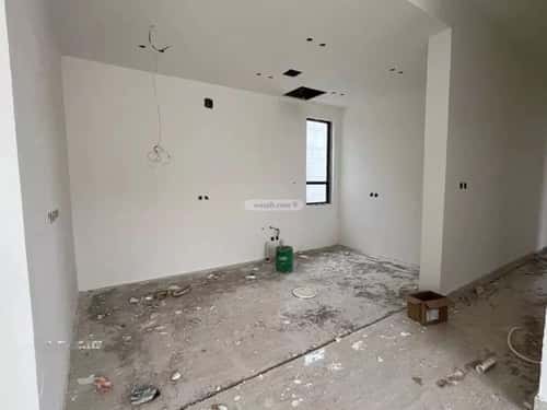 Building 450 SQM Facing East Al-Mahdiyah, West Riyadh, Riyadh