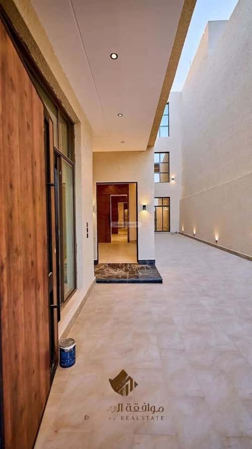 6 bedroom villa in Al Mahdiyyah