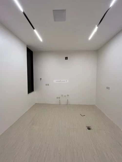 6 bedroom villa in Al Mahdiyyah