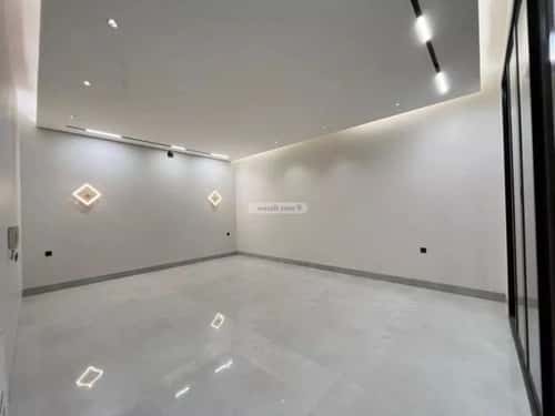 6 bedroom villa in Al Mahdiyyah