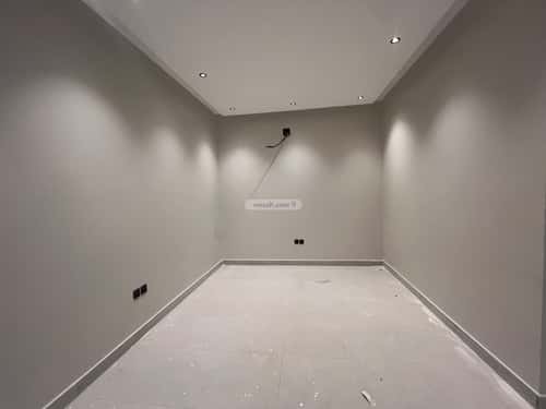 Villa 271.70001220703125 SQM Facing North on 20m Width Street King Faisal, East Riyadh, Riyadh