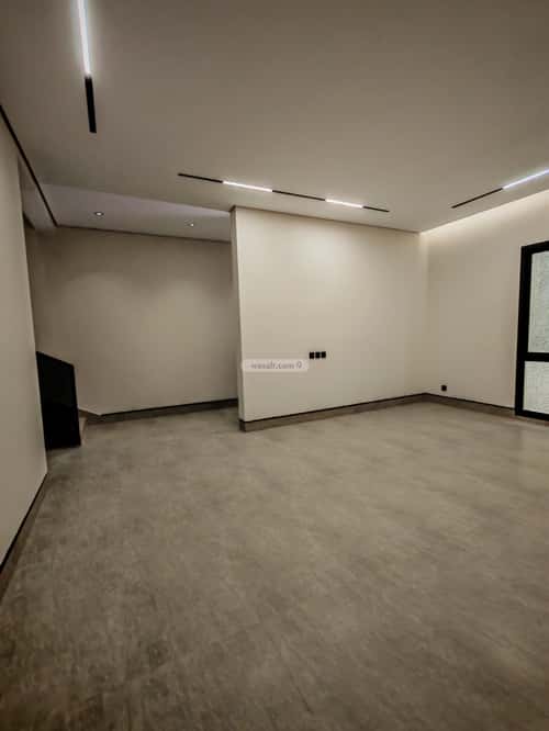 Floor 238.3 SQM with 5 Bedrooms Ar-Rimal, East Riyadh, Riyadh