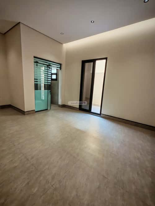 Floor 259.79 SQM with 5 Bedrooms Ar-Rimal, East Riyadh, Riyadh