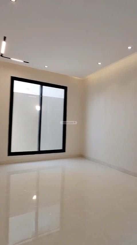 Apartment with 6 Bedrooms Al-Janadriyah, East Riyadh, Riyadh