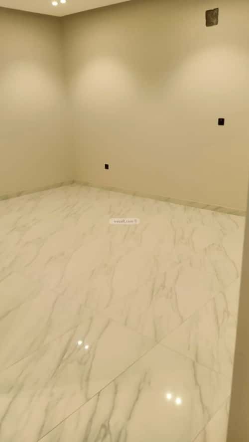 فيلا 424.76 متر مربع غربية على شارع 20م الشعلة، الدمام