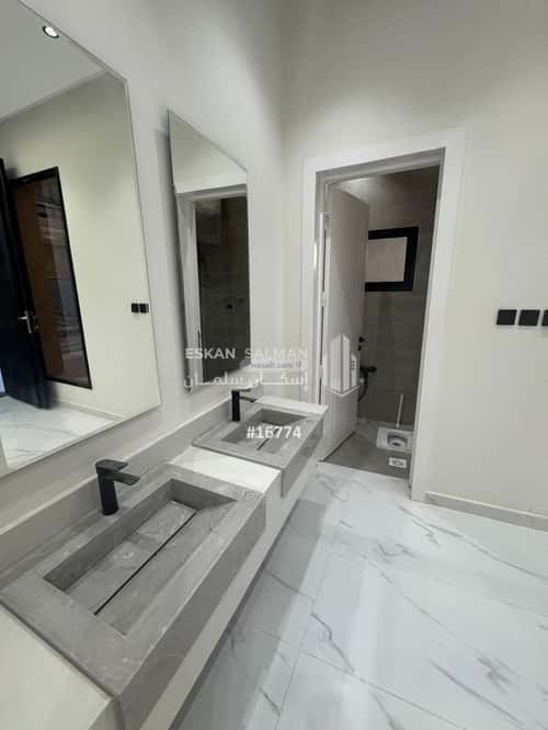 Apartment with 5 Bedrooms Al- Nadwah, East Riyadh, Riyadh